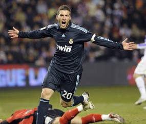 开云体育直播-欧冠淘汰赛之夜，基米希硬仗之王