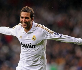 开云在线直播-当安菲尔德遇见东方，阿尔瓦雷斯在利物浦对阵中国的梦幻时刻