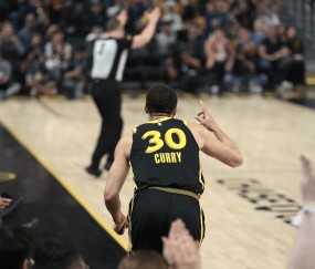 开云在线赛事平台-步行者轻取山西队，麦科勒姆点燃赛场