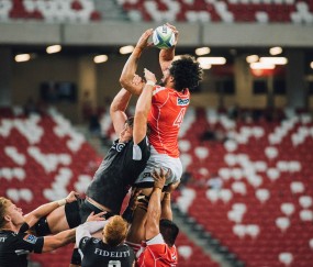 开云官网-梅西舞台越大越强，加拿大险胜威尔士，足球世界的两极魅力