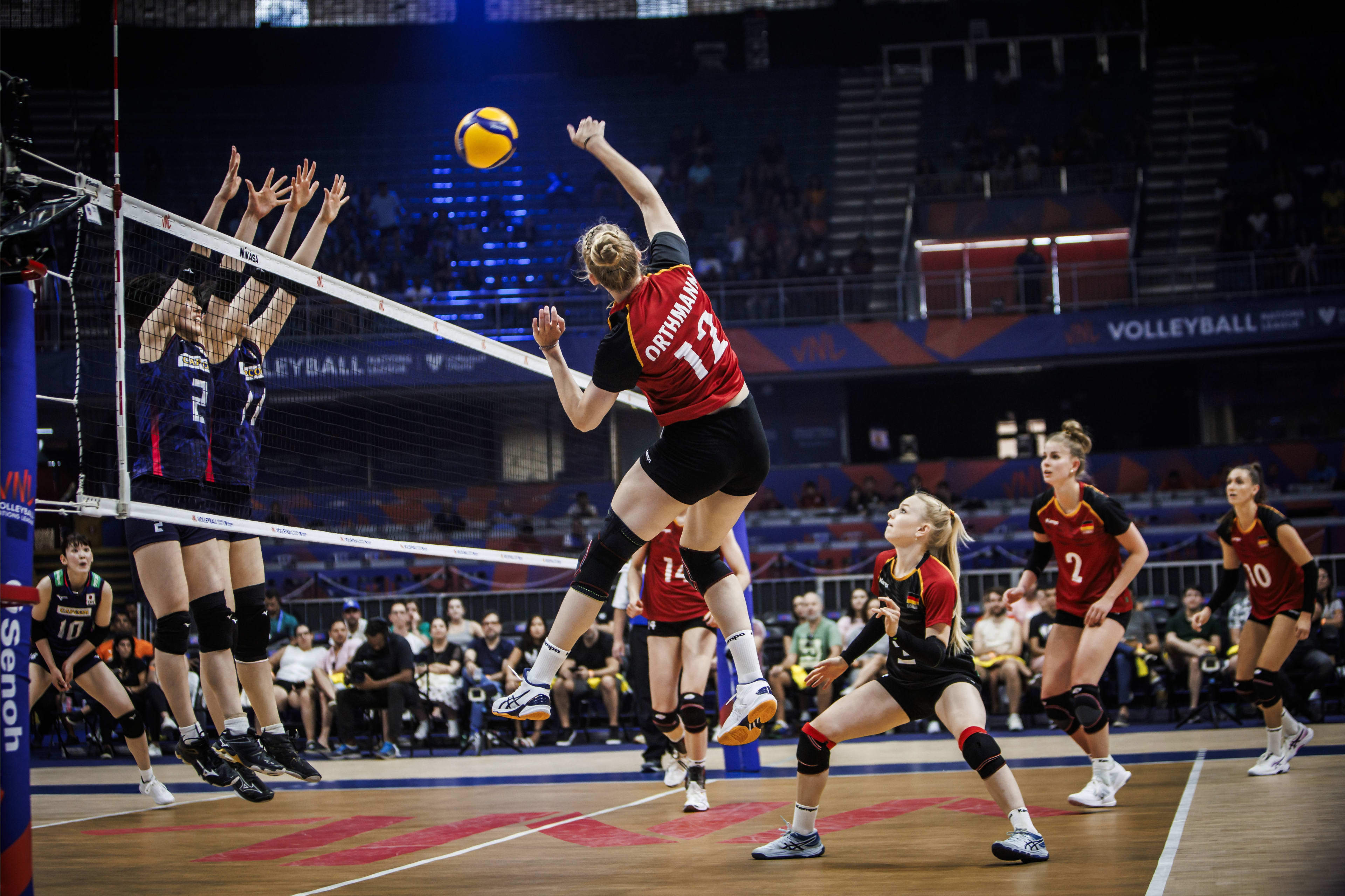 韩国队鏖战泰国队，辛杜统治全场