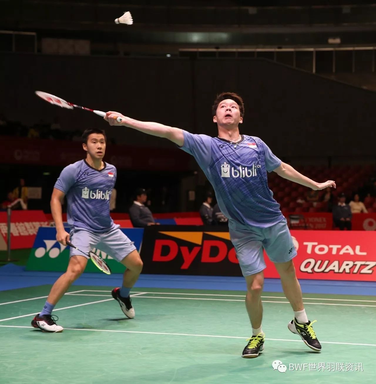 印尼队碾压丹麦队，黄鸭组合点燃赛场