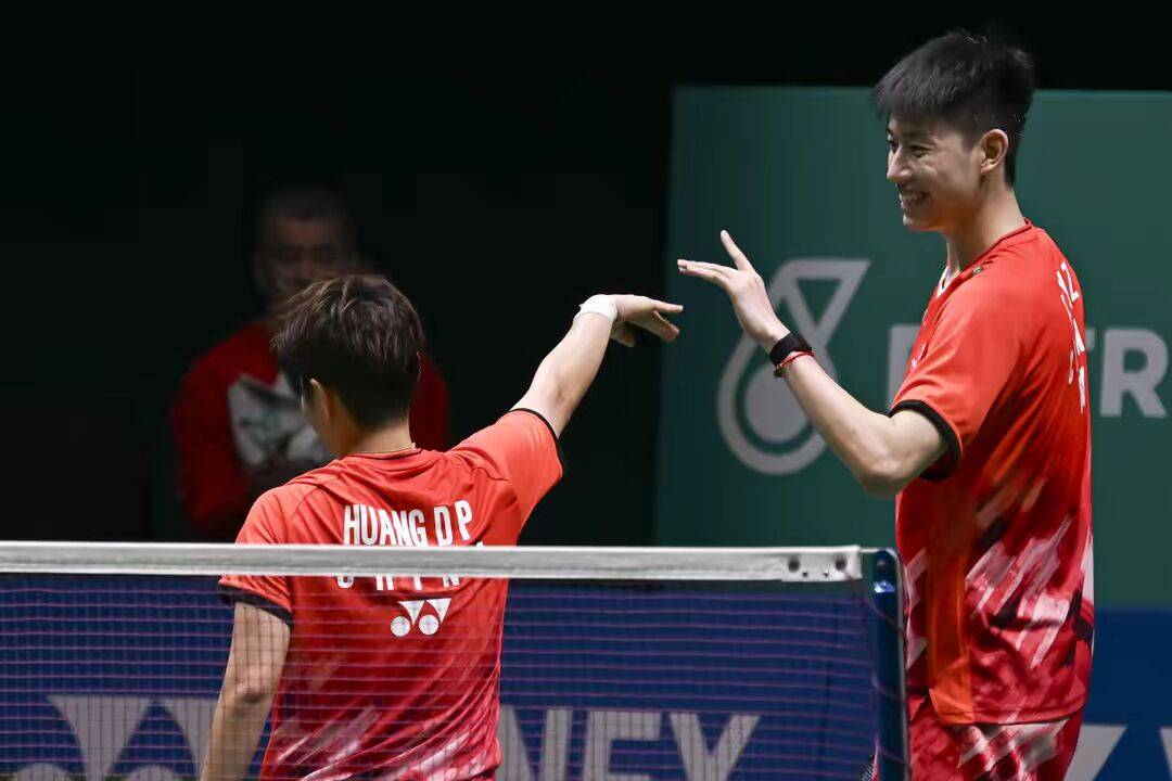 韩国队碾压马来西亚队，石宇奇统治全场