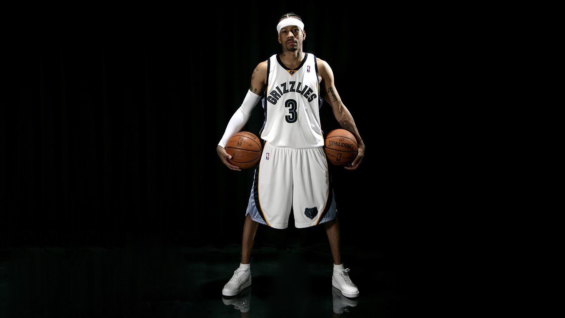 梅西舞台越大越强,加拿大险胜威尔士,足球世界的两极魅力